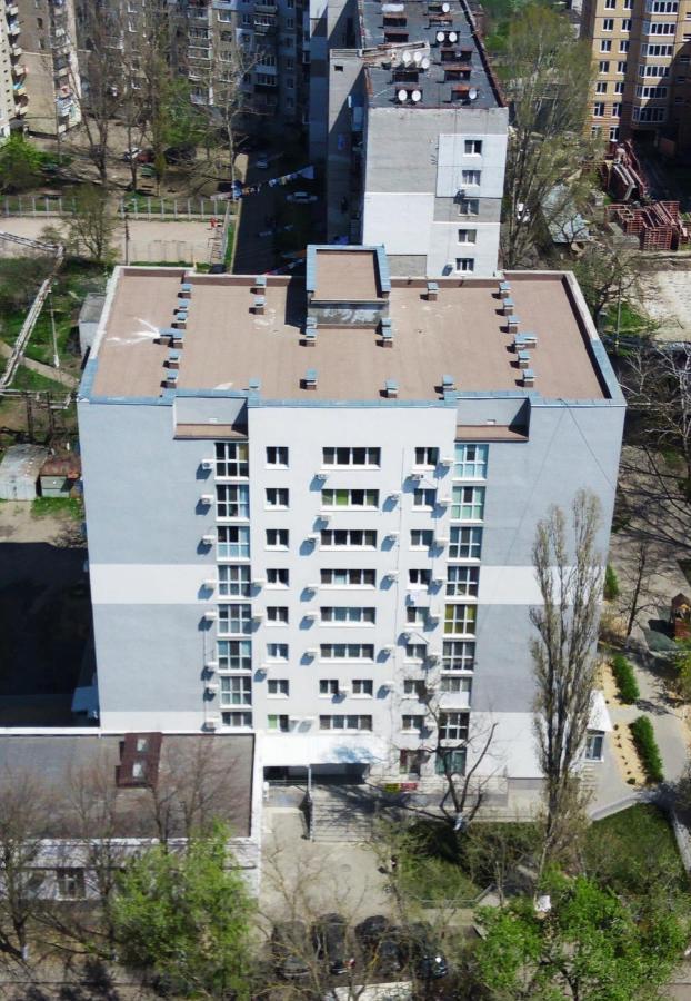 Уютная Квартира У Моря Apartamento Odessa Exterior foto